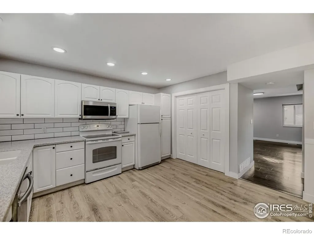 11293 W 18th Avenue Lakewood CO 80215