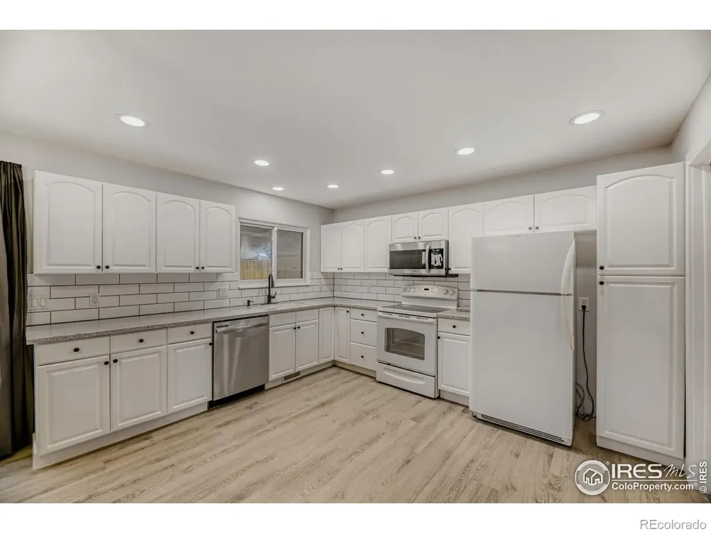 11293 W 18th Avenue Lakewood CO 80215
