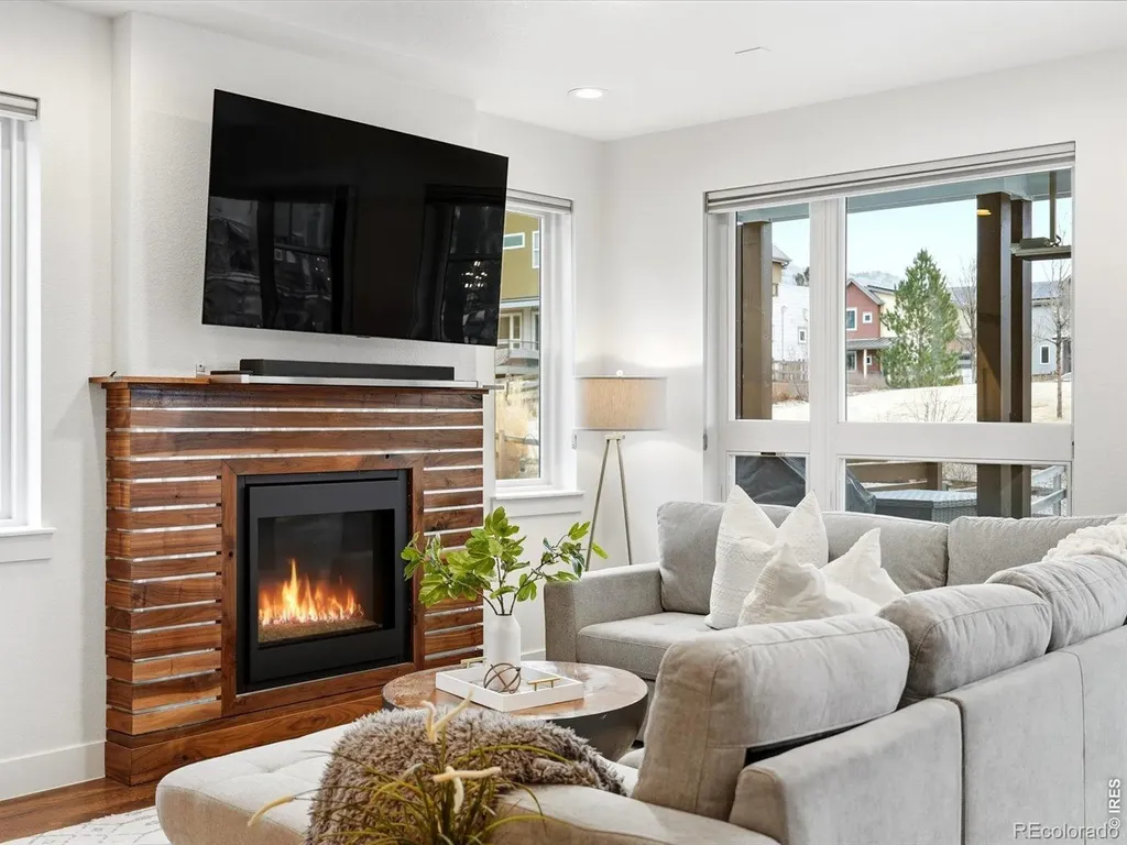 835 Yellow Pine Avenue Boulder CO 80304
