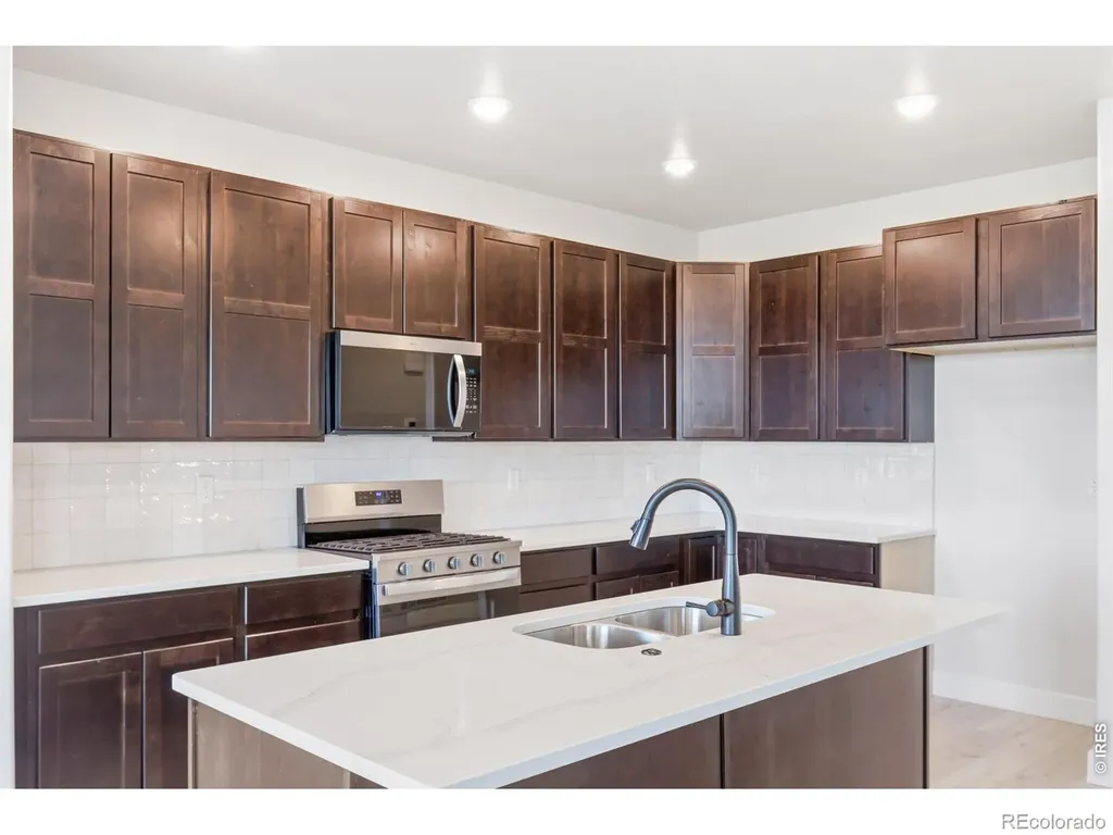 105 7 Avenue Wiggins CO 80654
