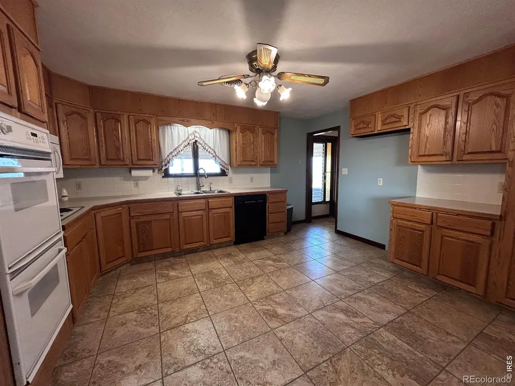 19023 County Road 3 Wiggins CO 80654