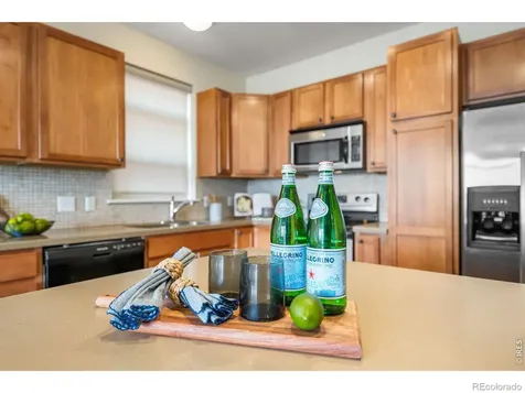 13456 Via Varra Broomfield CO 80020