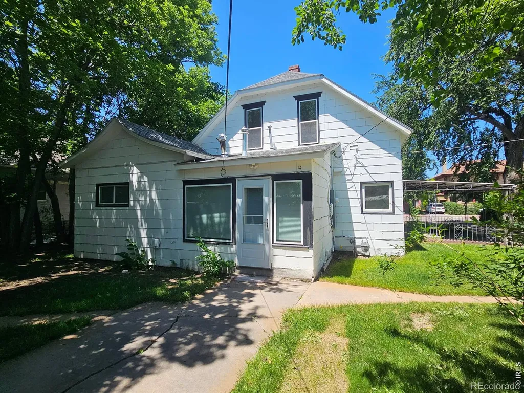 109 Denver Street Sterling CO 80751