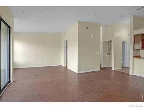 467 S Memphis Way Aurora CO 80017
