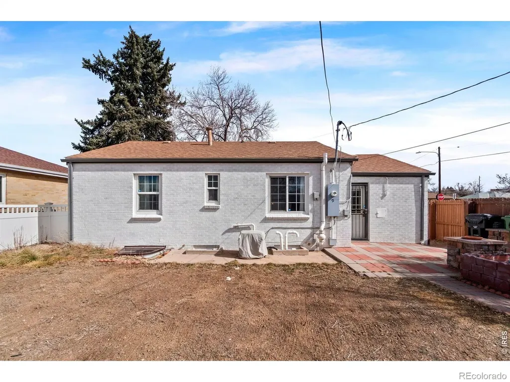2201 Pontiac Street Denver CO 80207