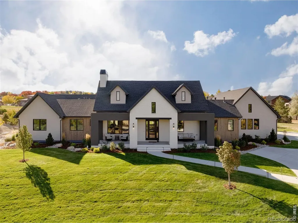 6816 Goldbranch Drive Niwot CO 80503