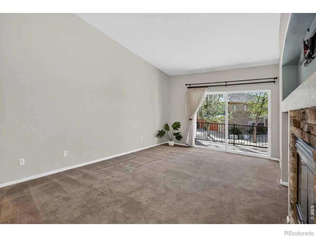 1703 Whitehall Drive Longmont CO 80504