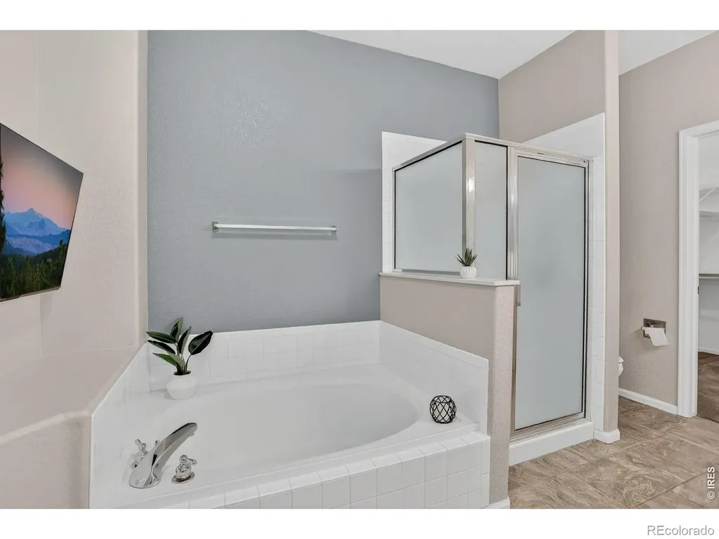 1703 Whitehall Drive Longmont CO 80504