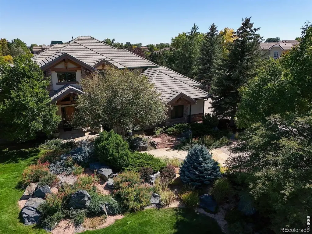 8652 Portico Lane Longmont CO 80503