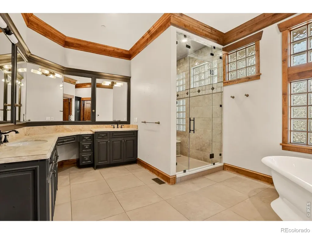 8652 Portico Lane Longmont CO 80503