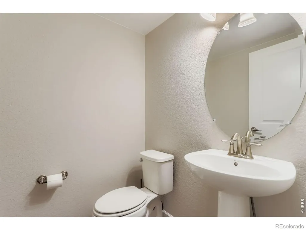 690 Stonebridge Drive Longmont CO 80503