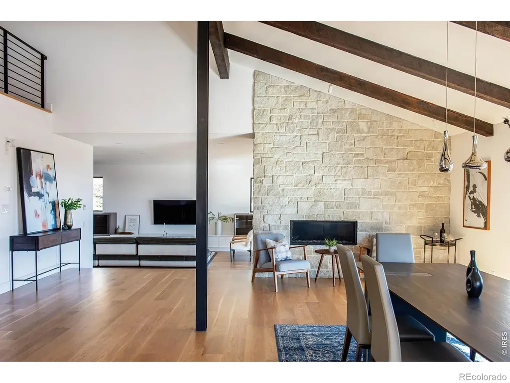 210 Cactus Court Boulder CO 80304