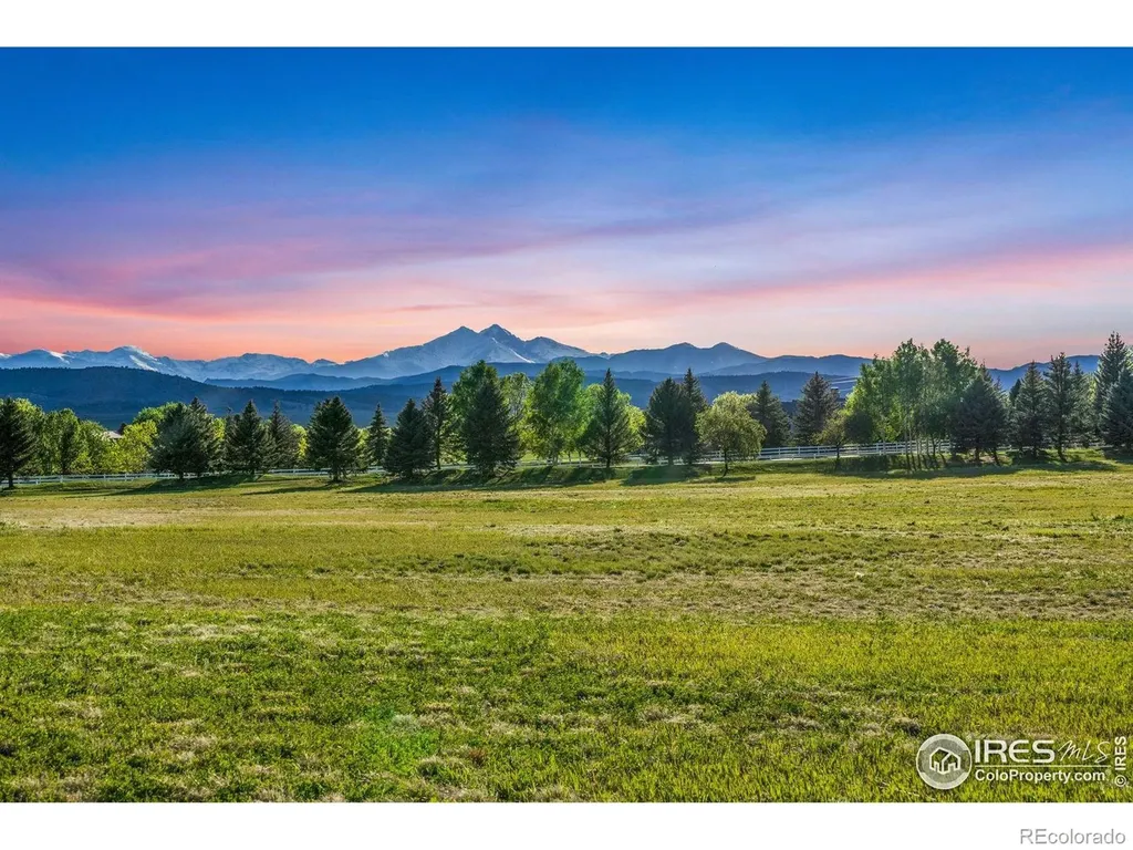 9715 Meadow Ridge Lane Longmont CO 80504