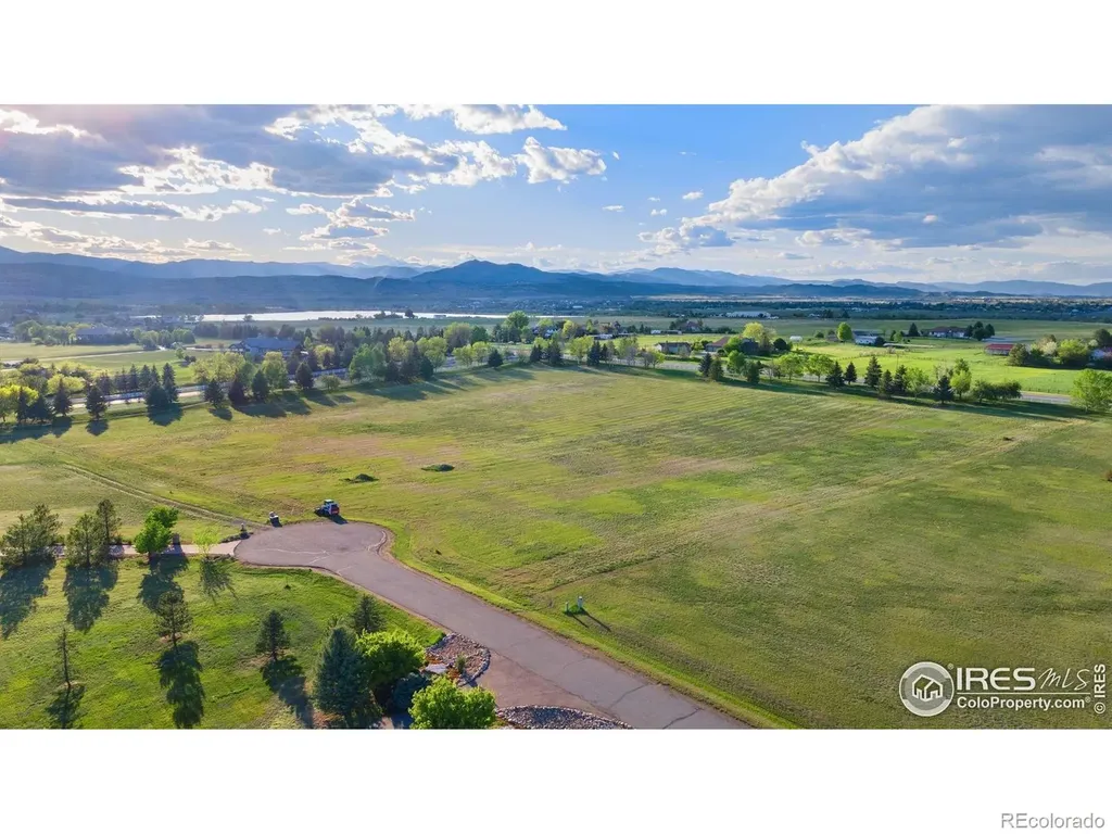9715 Meadow Ridge Lane Longmont CO 80504