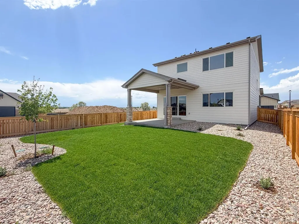 825 Doubleleaf Drive Windsor CO 80550