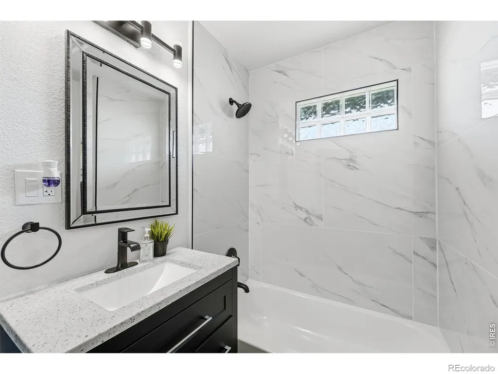 830 Martin Street Longmont CO 80501