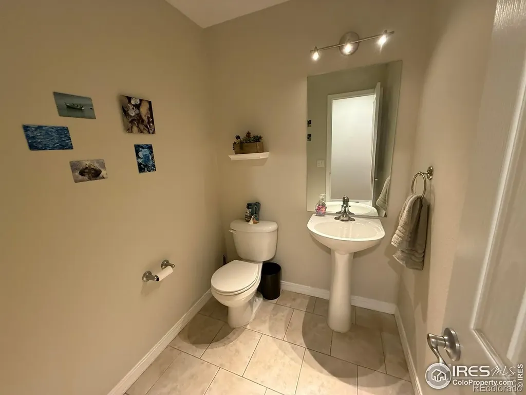 13900 Lake Song Lane Broomfield CO 80023