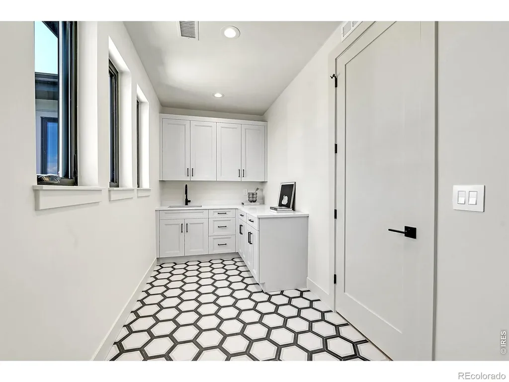 977 Saint Andrews Lane Louisville CO 80027