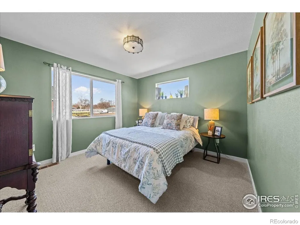 341 Cardinal Street Johnstown CO 80534