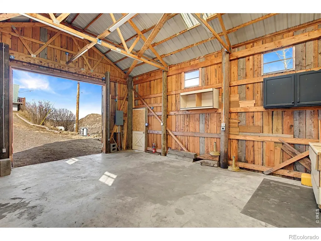 905 Stratton Park Road Bellvue CO 80512