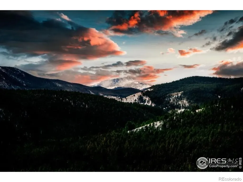 9 Juneau Circle Nederland CO 80466