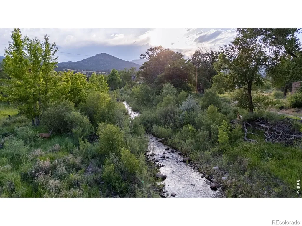 108 Lonestar Road Lyons CO 80540