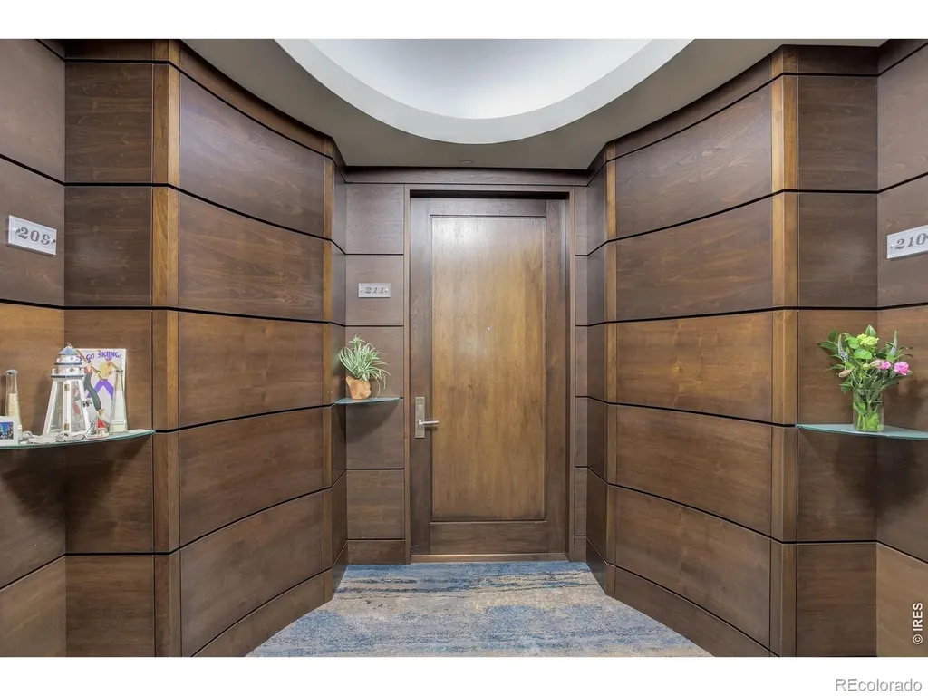 1077 Canyon Boulevard Boulder CO 80302