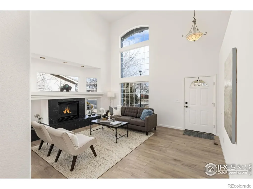 4527 Maroon Circle Broomfield CO 80023