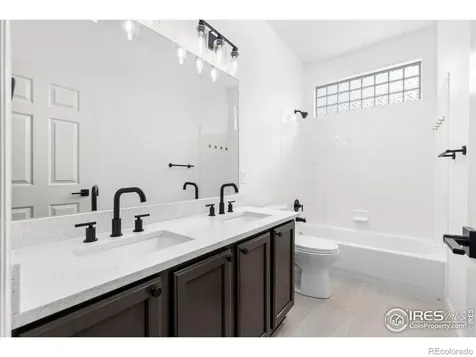 4527 Maroon Circle Broomfield CO 80023