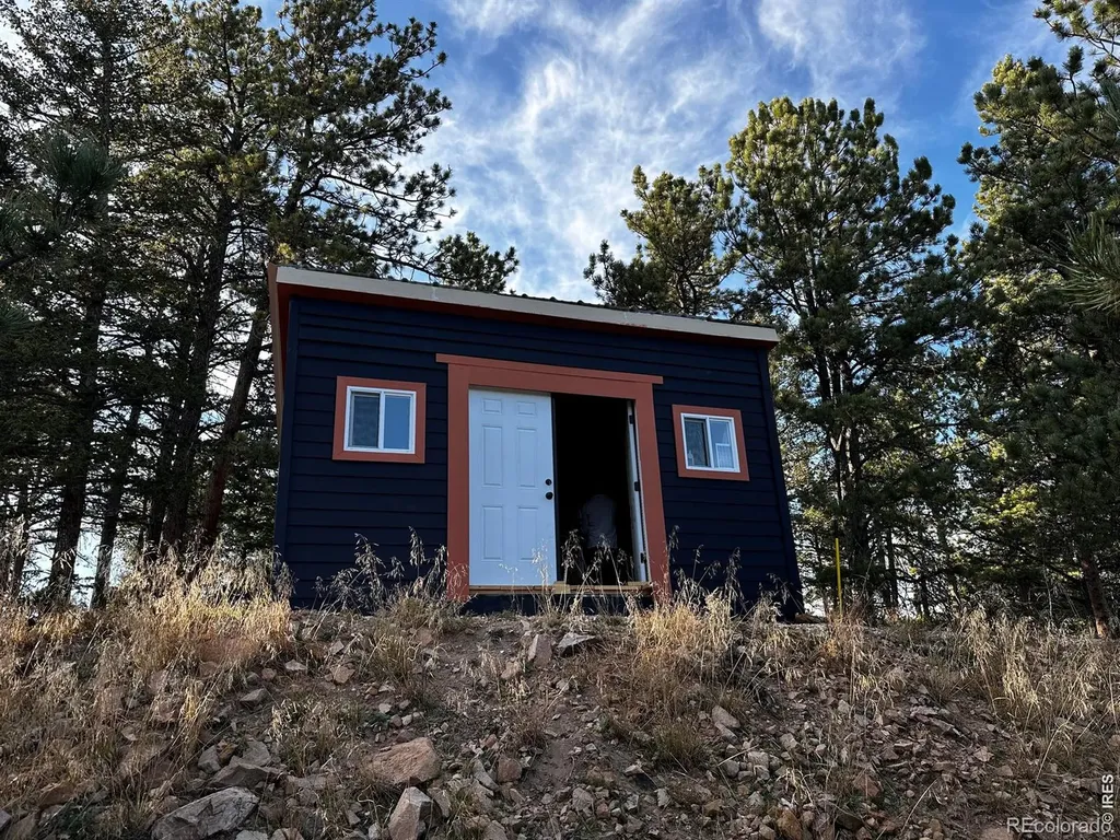 416 Comanche Circle Red Feather Lakes CO 80545