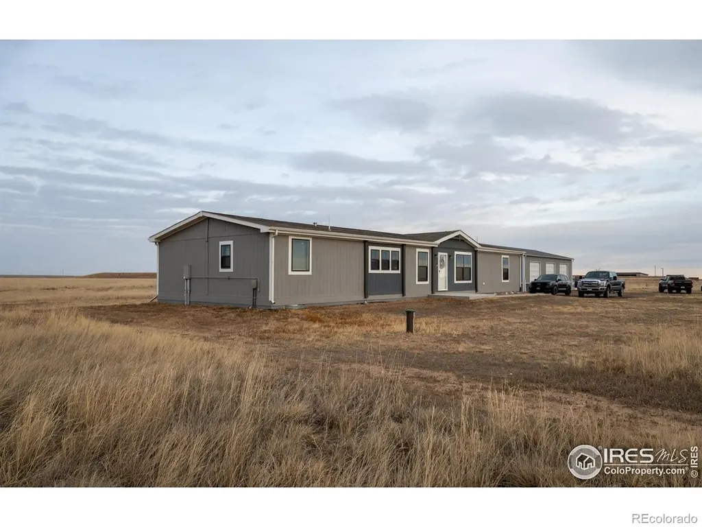 58736 County Road 23 Carr CO 80612