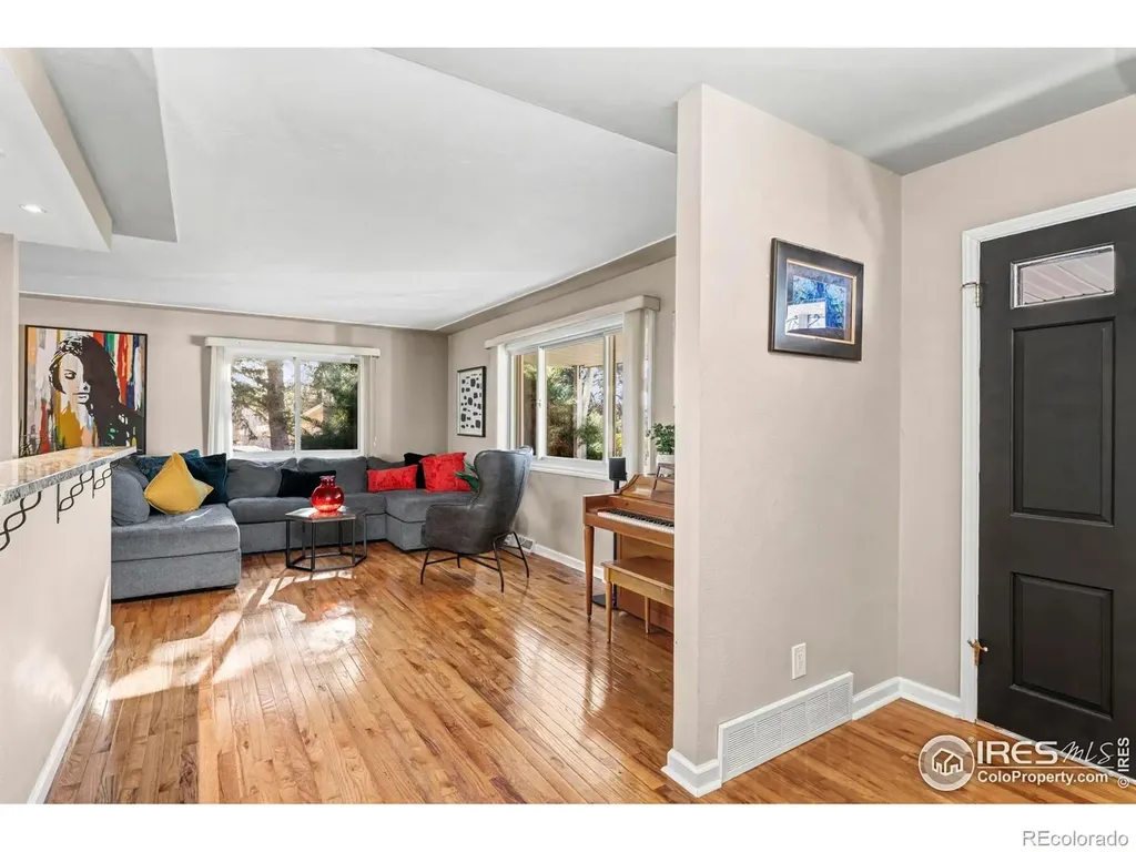 19 Dale Place Longmont CO 80501