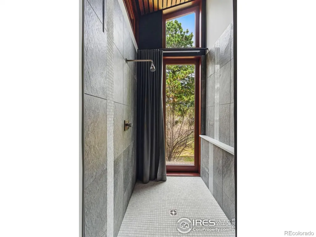 182 Ridge Road Boulder CO 80303