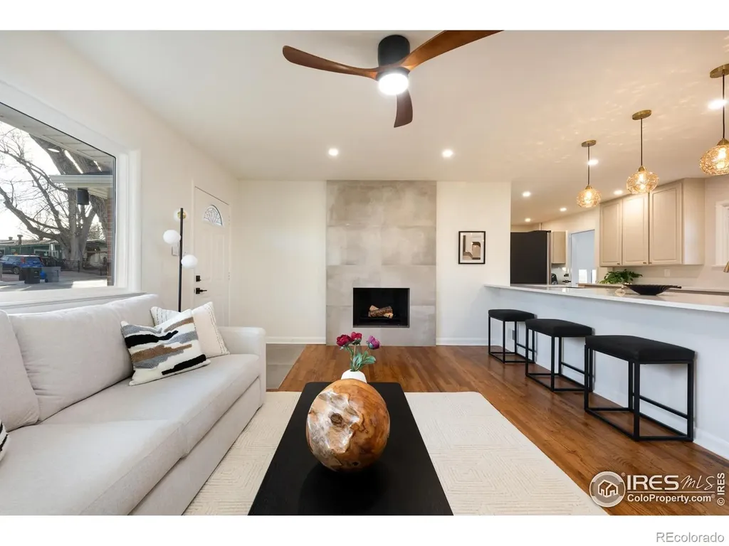 6 Sunset Circle Longmont CO 80501