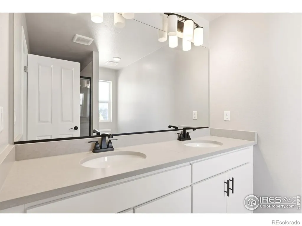 2463 Harlequin Place Johnstown CO 80534