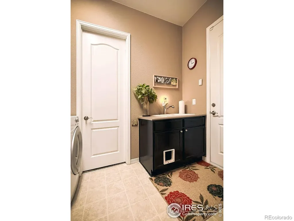 2083 Vineyard Drive Windsor CO 80550