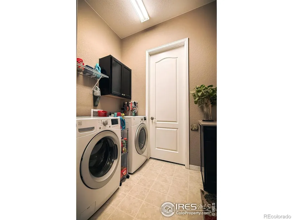 2083 Vineyard Drive Windsor CO 80550
