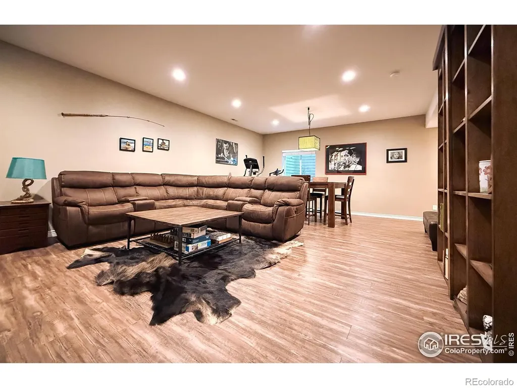 2083 Vineyard Drive Windsor CO 80550