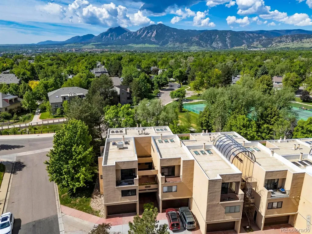 3805 Northbrook Drive Boulder CO 80304