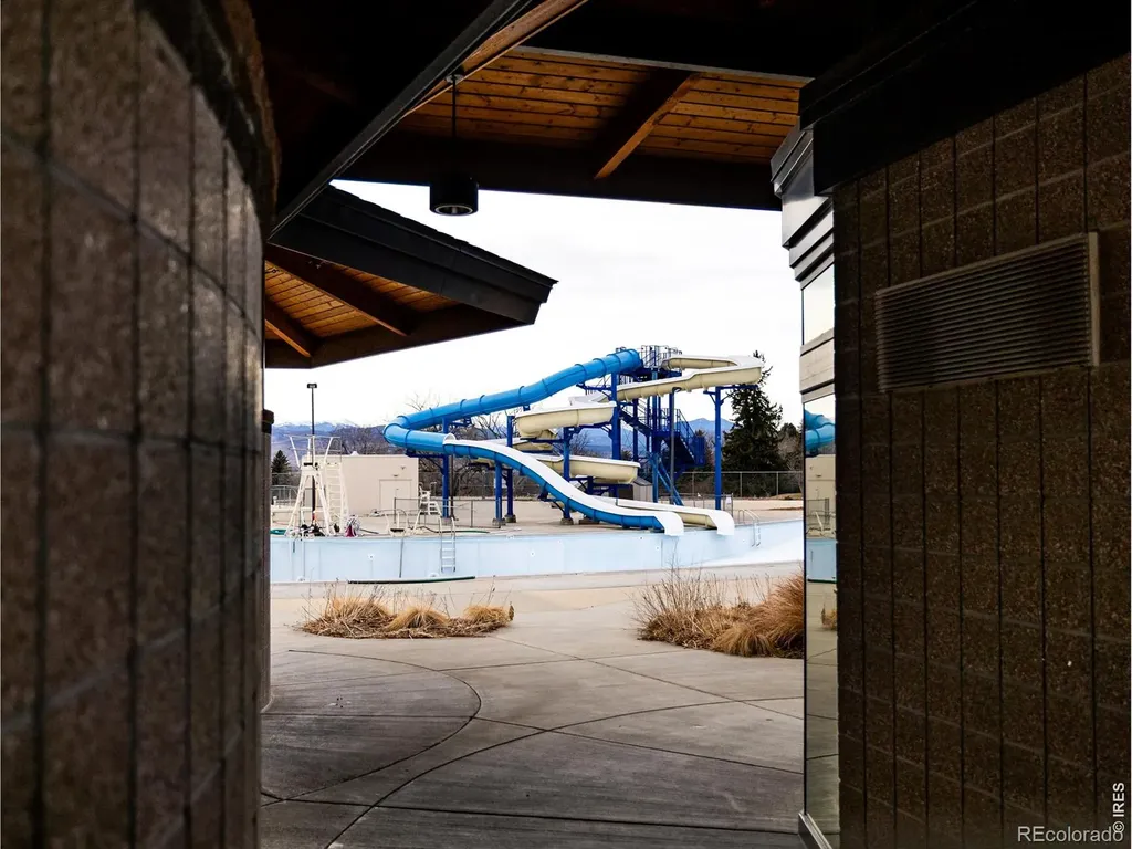 927 Hover Ridge Circle Longmont CO 80501