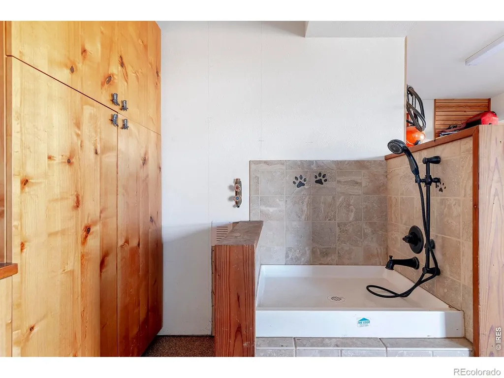 8642 Mineral Road Longmont CO 80503