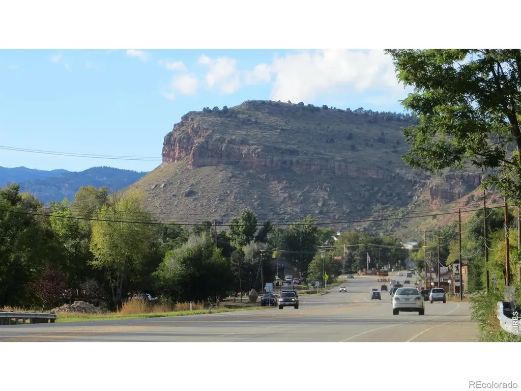 430 Carter Drive Lyons CO 80540