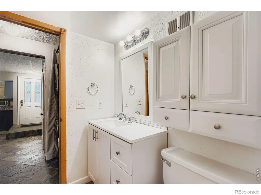 2469 S Xanadu Way Aurora CO 80014