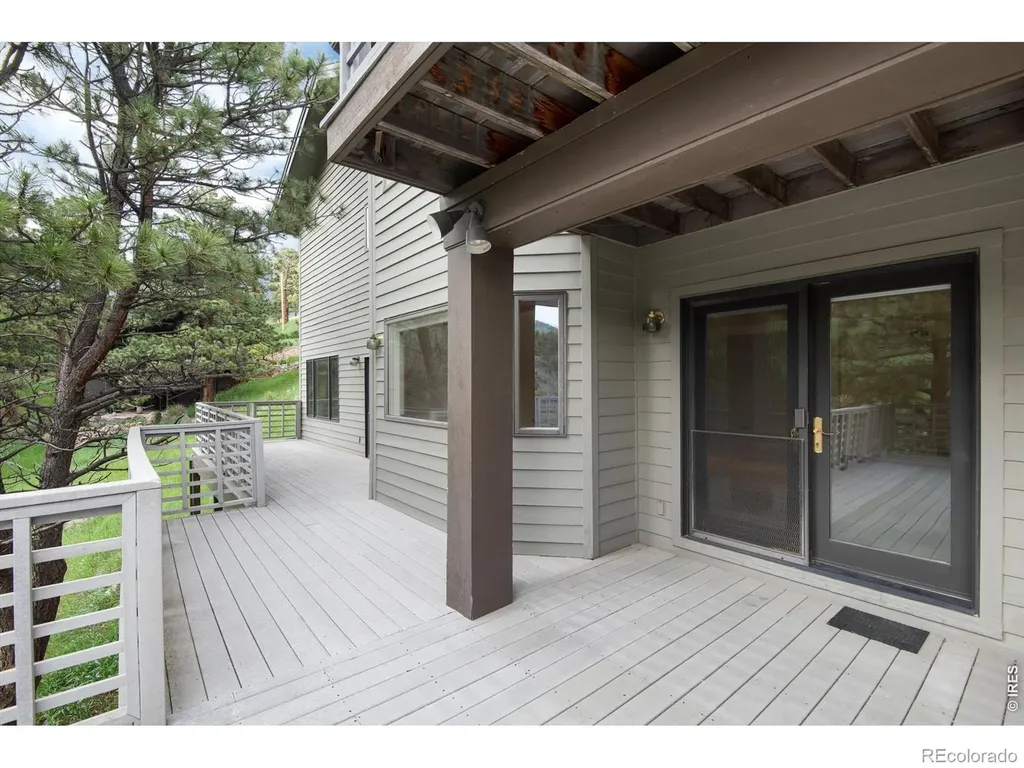 142 Meadowlook Way Boulder CO 80304
