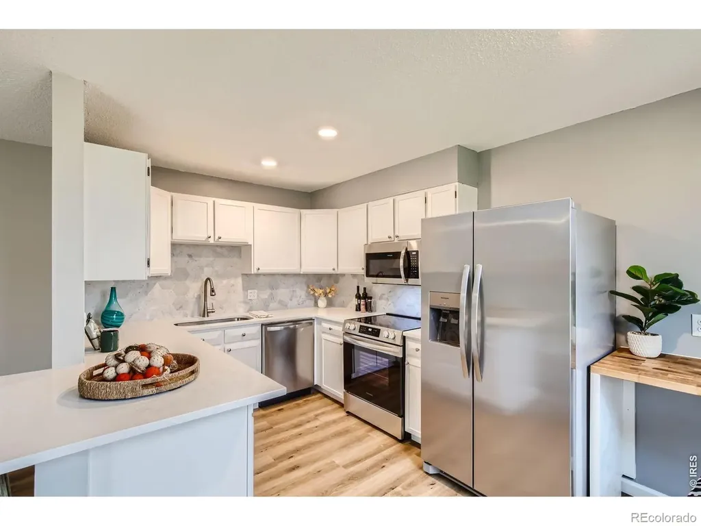 2130 S Vaughn Way Aurora CO 80014