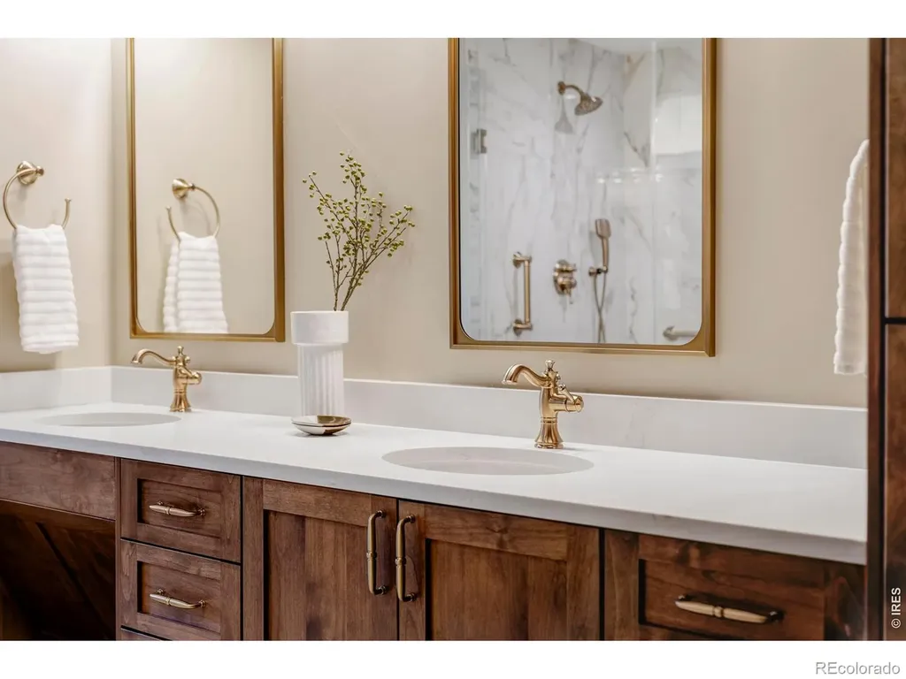 2729 S Lakeridge Trail Boulder CO 80302
