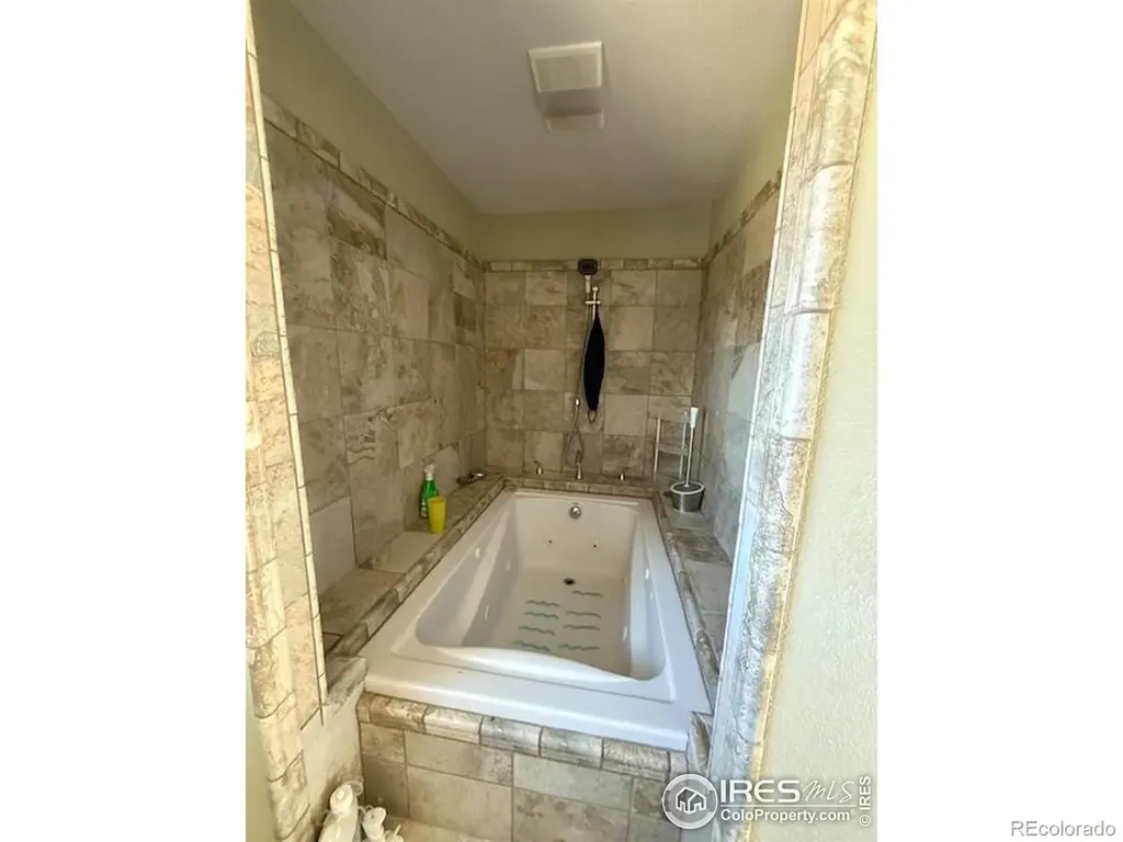 1049 Hewlett Gulch Road Livermore CO 80536