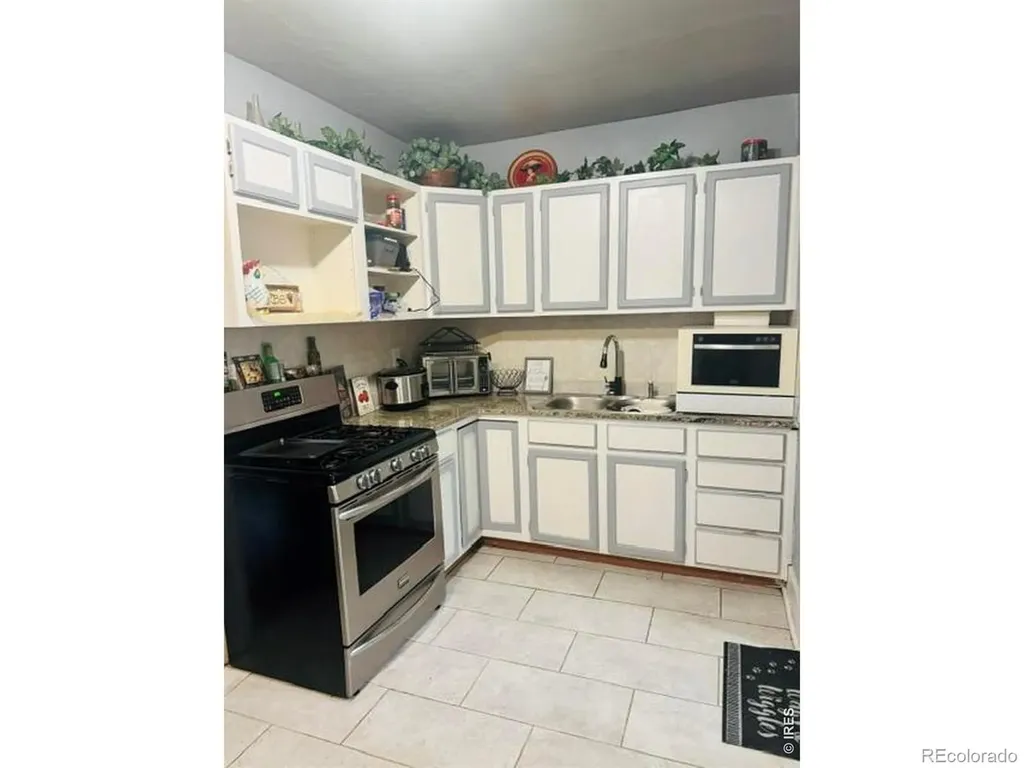 320 Denver Street Sterling CO 80751