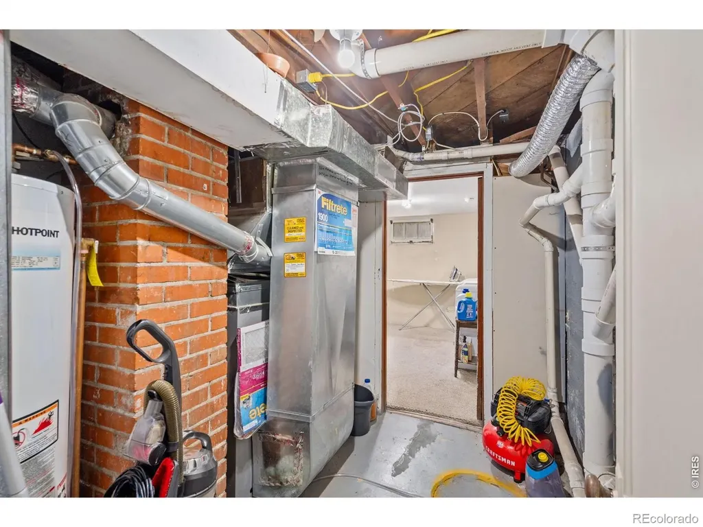 5 S Greeley Avenue Johnstown CO 80534