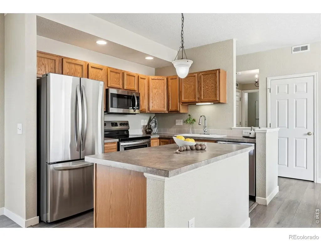 4501 Nelson Road Longmont CO 80503